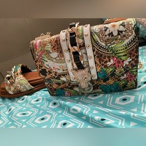 ALDO Purse and bag!!❤️ This purse is crossbody & Shoulder!!Commentbeforepurchase